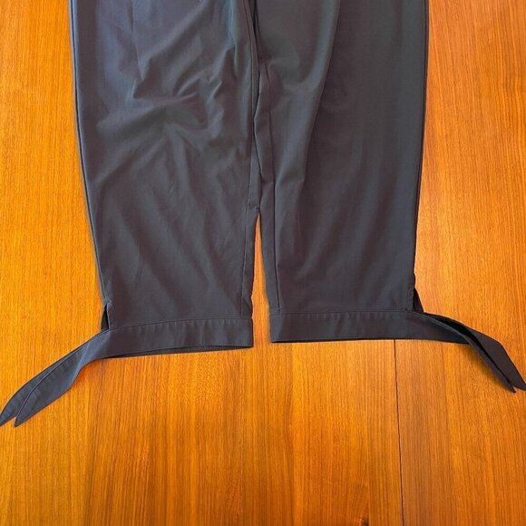 T by Talbots ruched waist Stretch Navy Blue Crop Joggers w/ tie ankle Sz.S - Picture 4 of 6